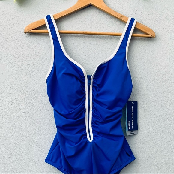 Reebok one piece swimsuit - Picture 2 of 8